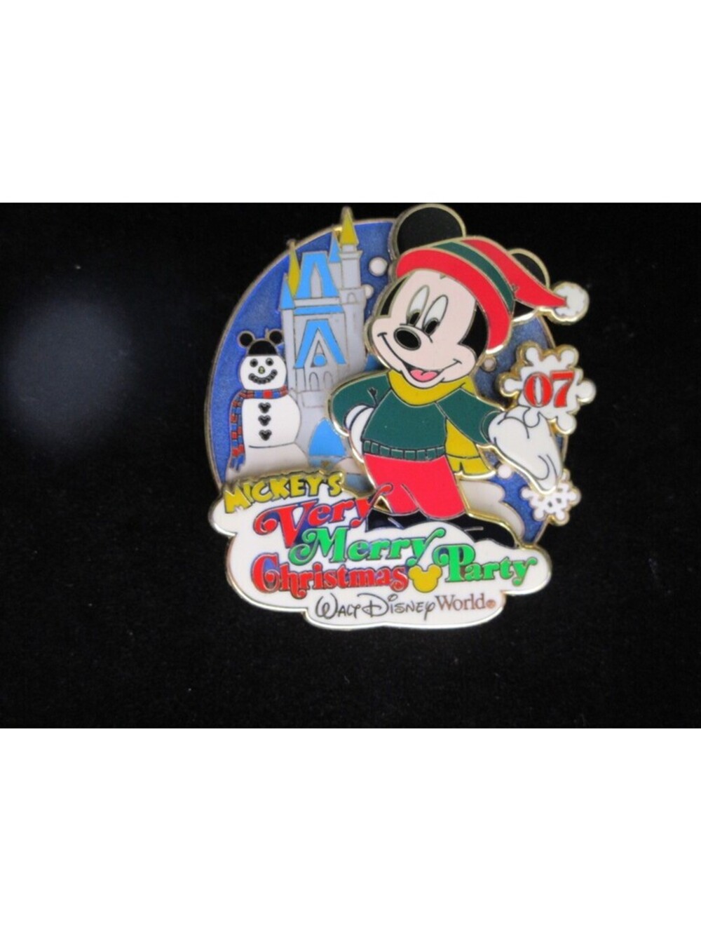 Disney Mickey Very Merry Christmas Party 2007 Passholder Pin LE - 4000